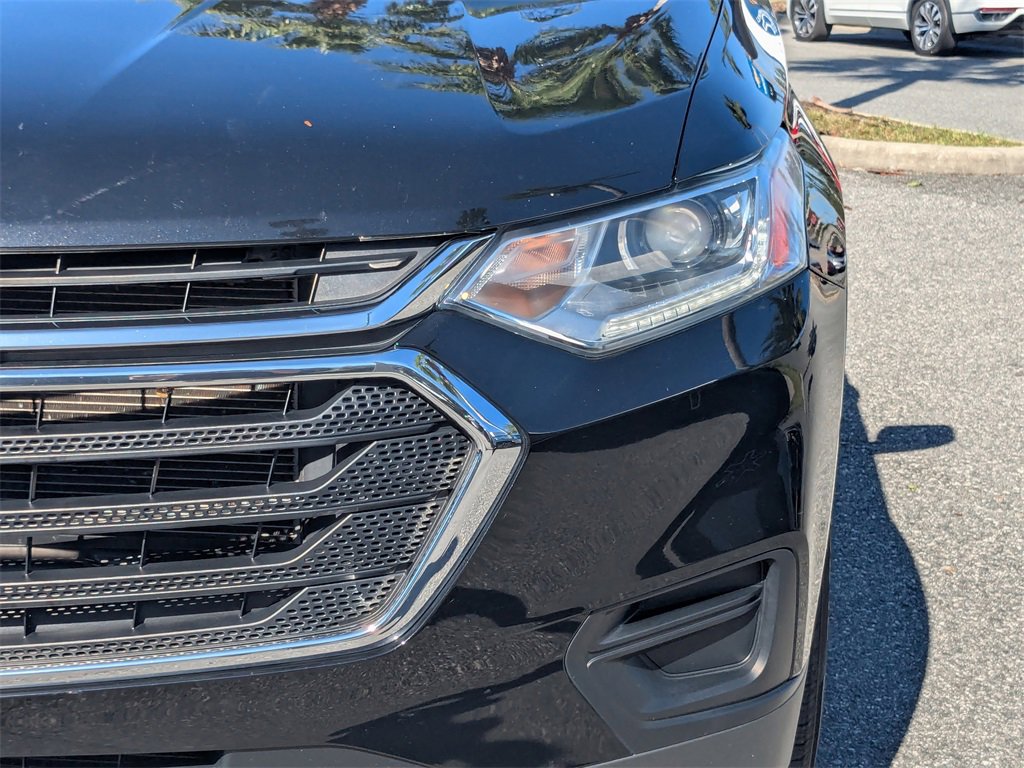 Certified 2021 Chevrolet Traverse LS image 9