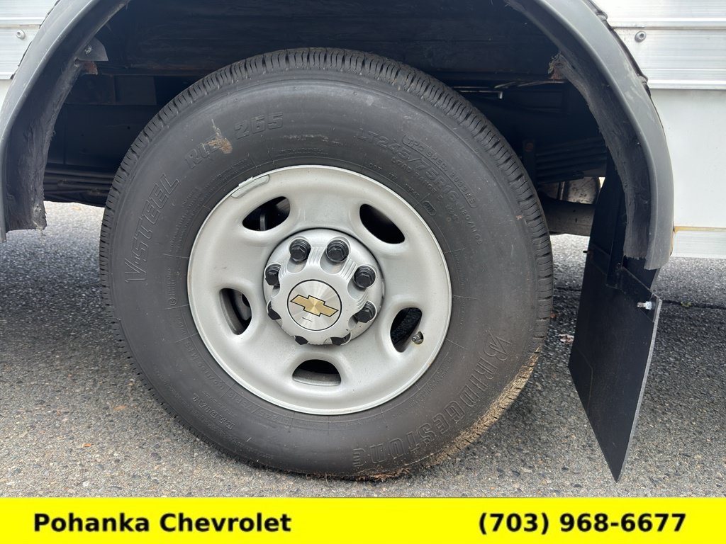 New 2025 Chevrolet Express 3500 w/ Power Convenience Package RWD image 26