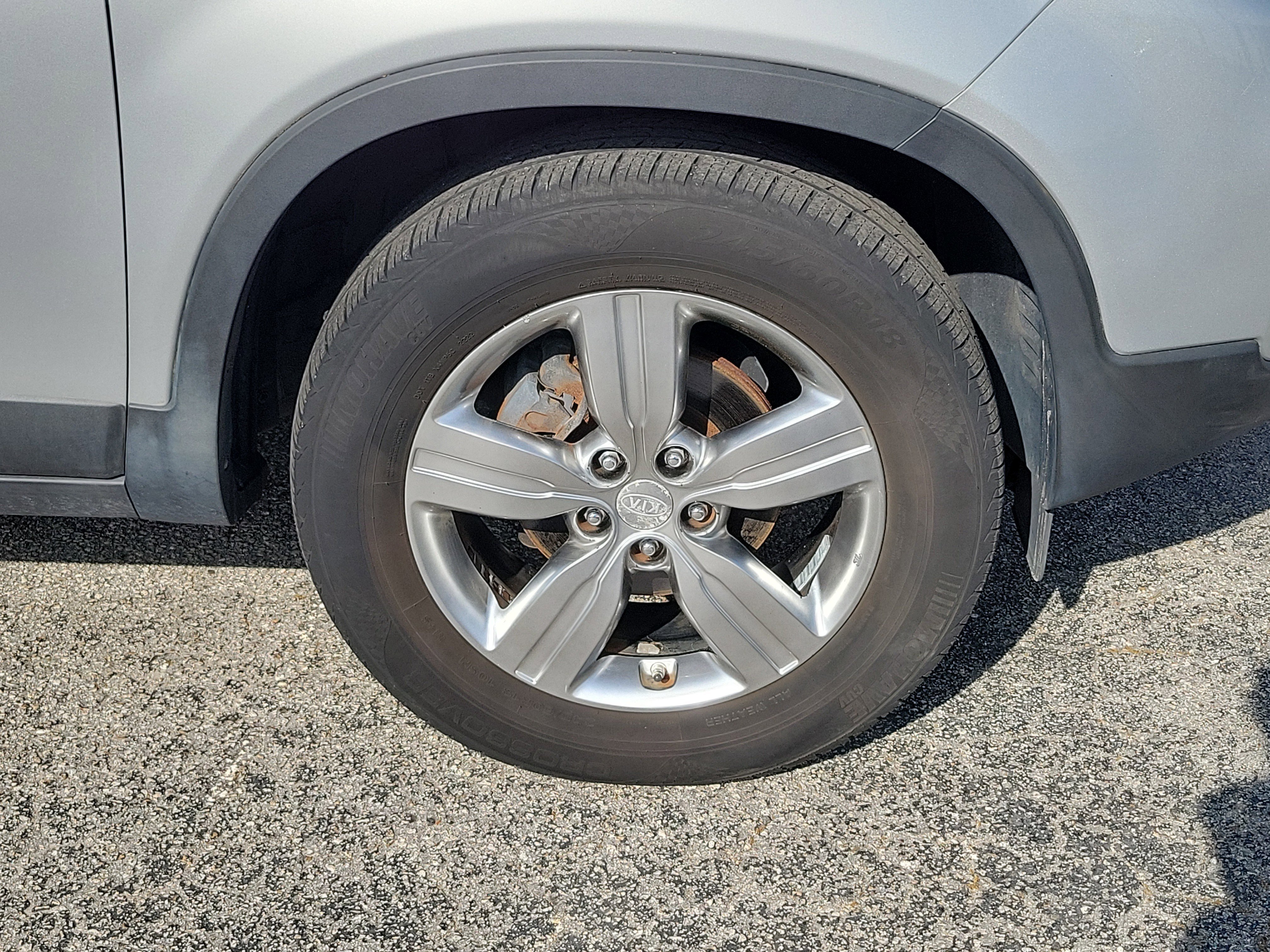 Used 2012 Kia Sorento EX image 40