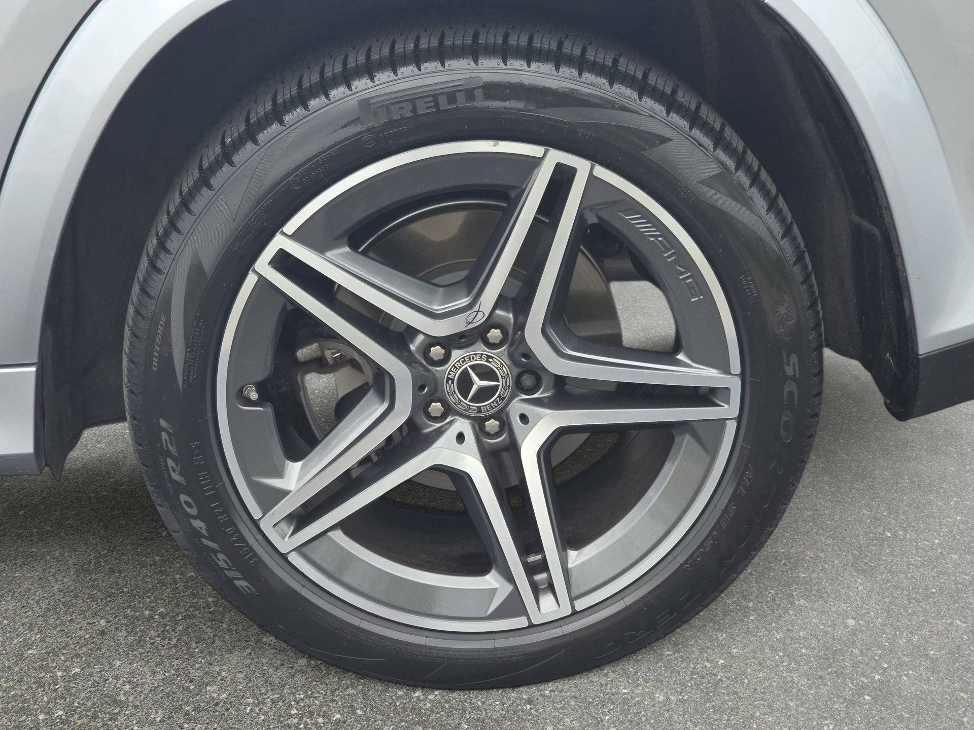 Certified 2024 Mercedes-Benz GLS 450 4MATIC image 32