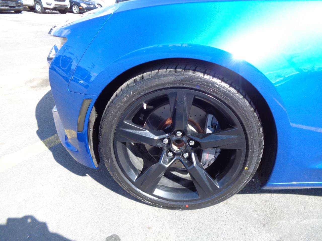 Used 2016 Chevrolet Camaro SS image 18