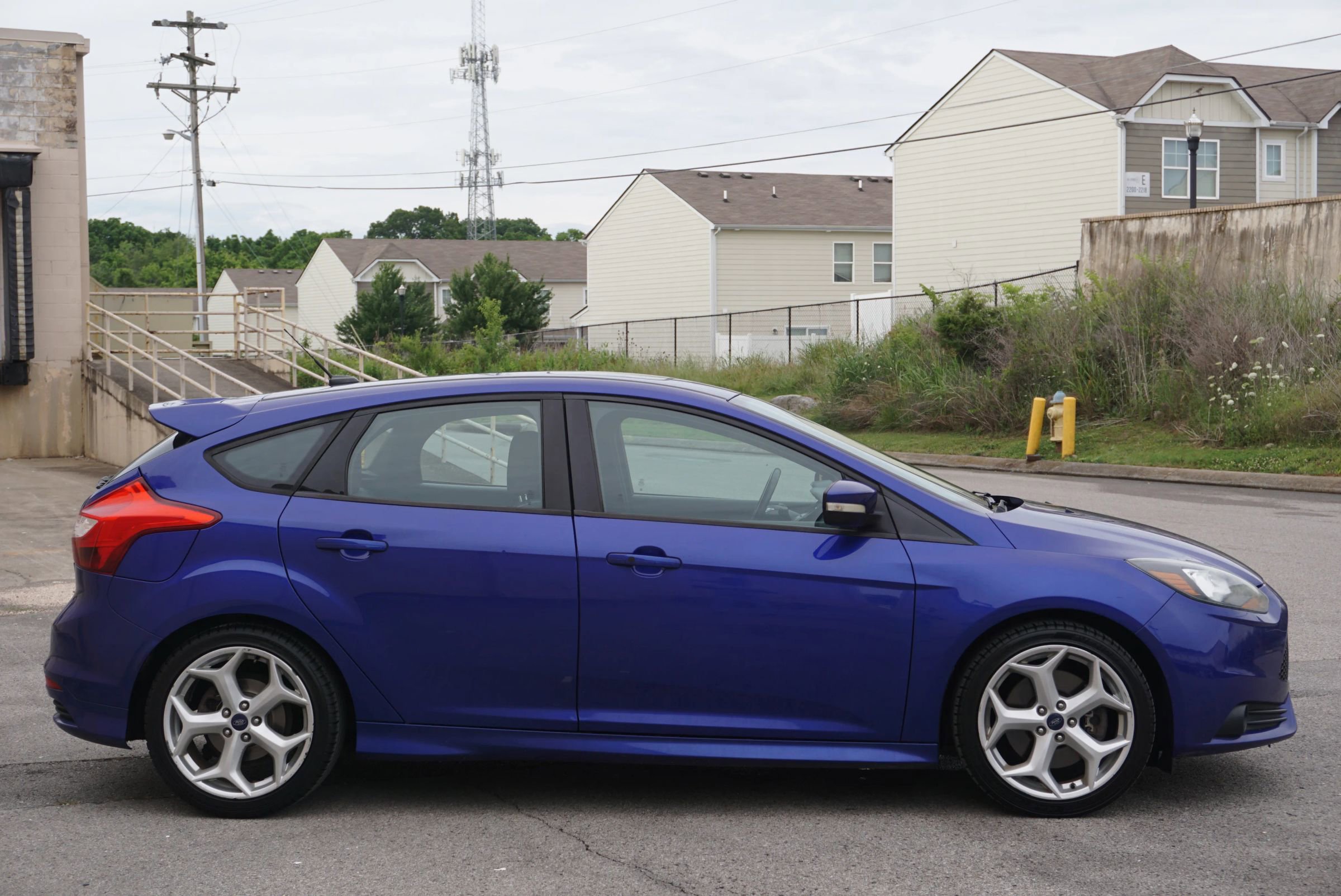 Used 2014 Ford Focus ST FWD image 4