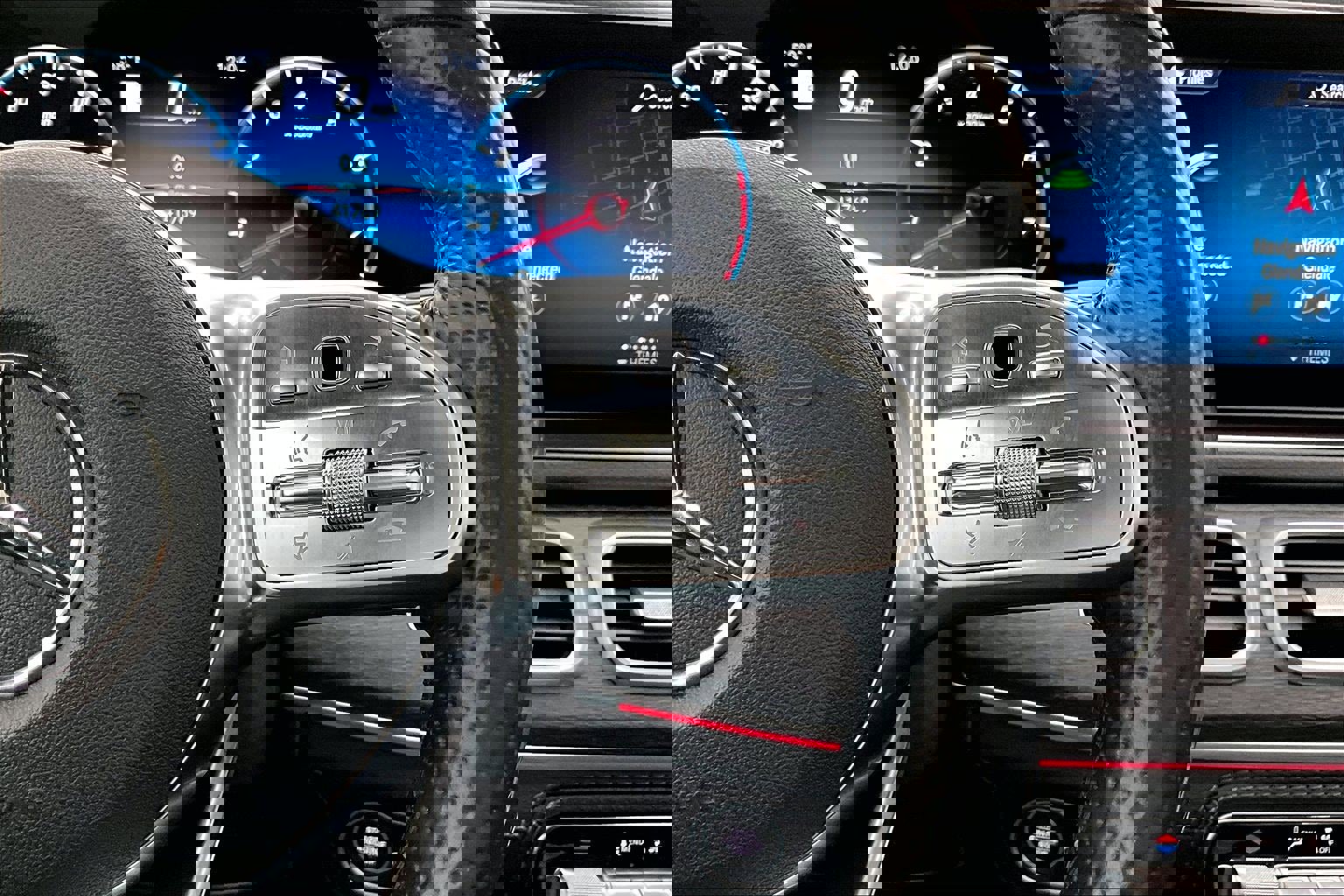 Used 2023 Mercedes-Benz GLS 450 4MATIC image 22