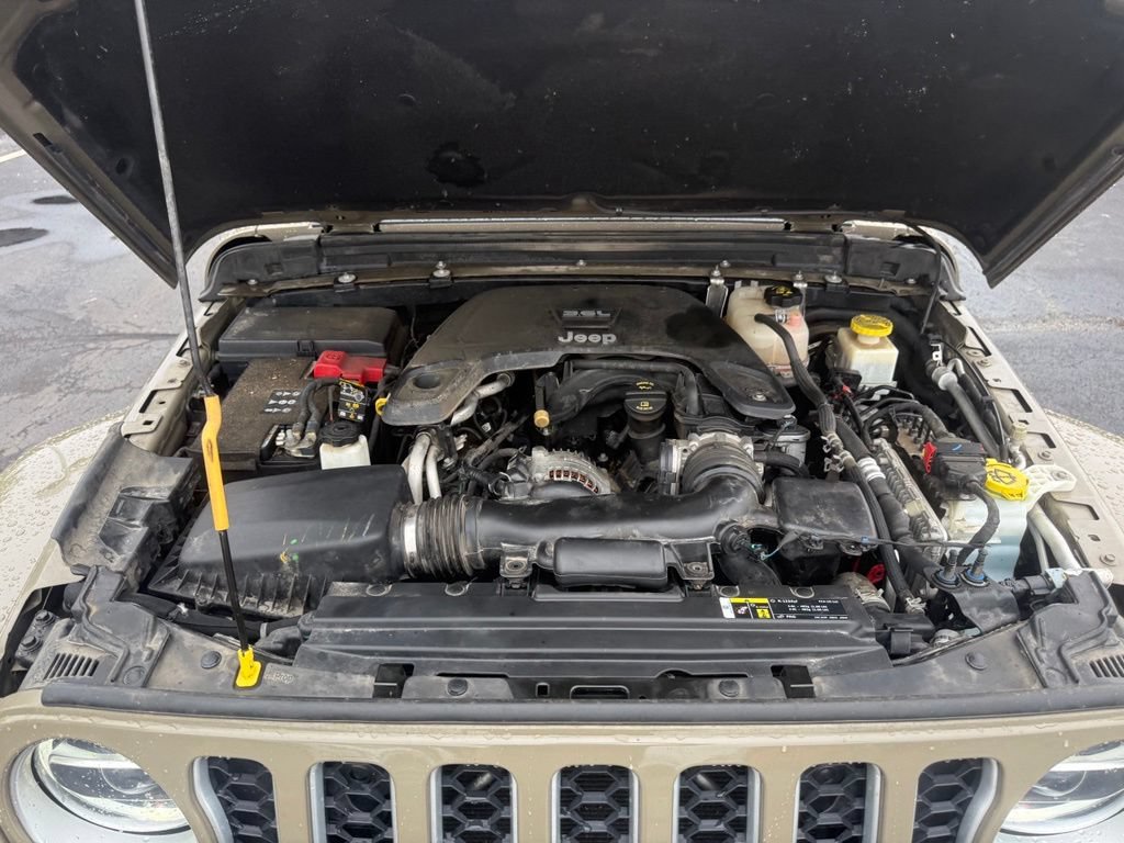 Certified 2020 Jeep Gladiator Overland AWD/4WD image 71