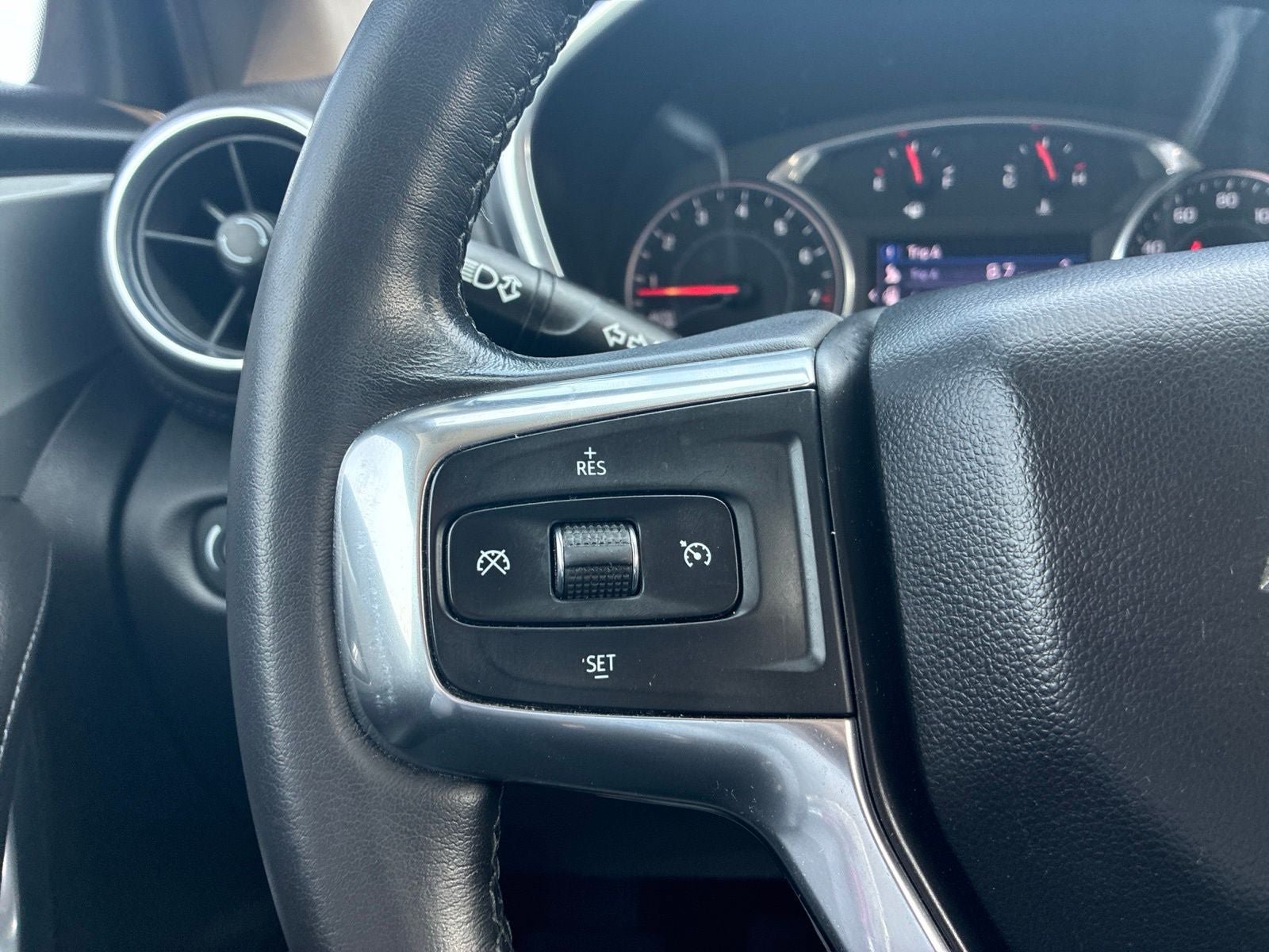 Used 2020 Chevrolet Blazer LT AWD/4WD image 26