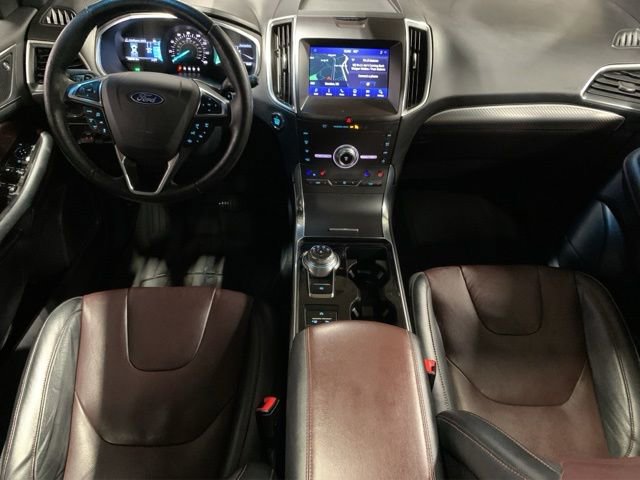 Used 2020 Ford Edge Titanium w/ Equipment Group 301A AWD/4WD image 2
