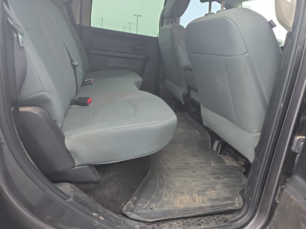 Used 2016 RAM 2500 Tradesman w/ Chrome Appearance Group AWD/4WD image 15