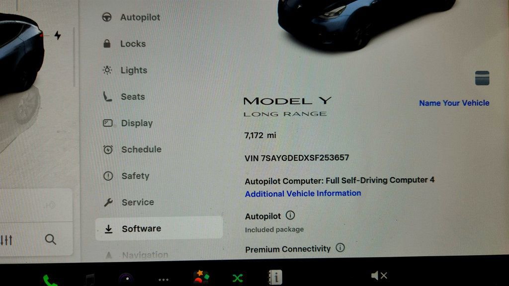 Used 2025 Tesla Model Y Long Range image 14