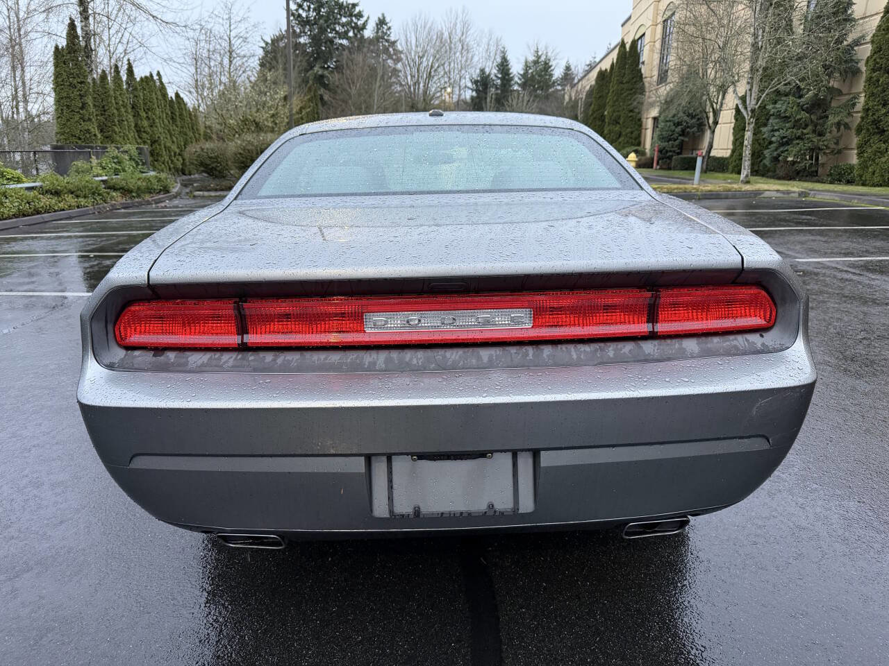 Used 2012 Dodge Challenger SXT image 6