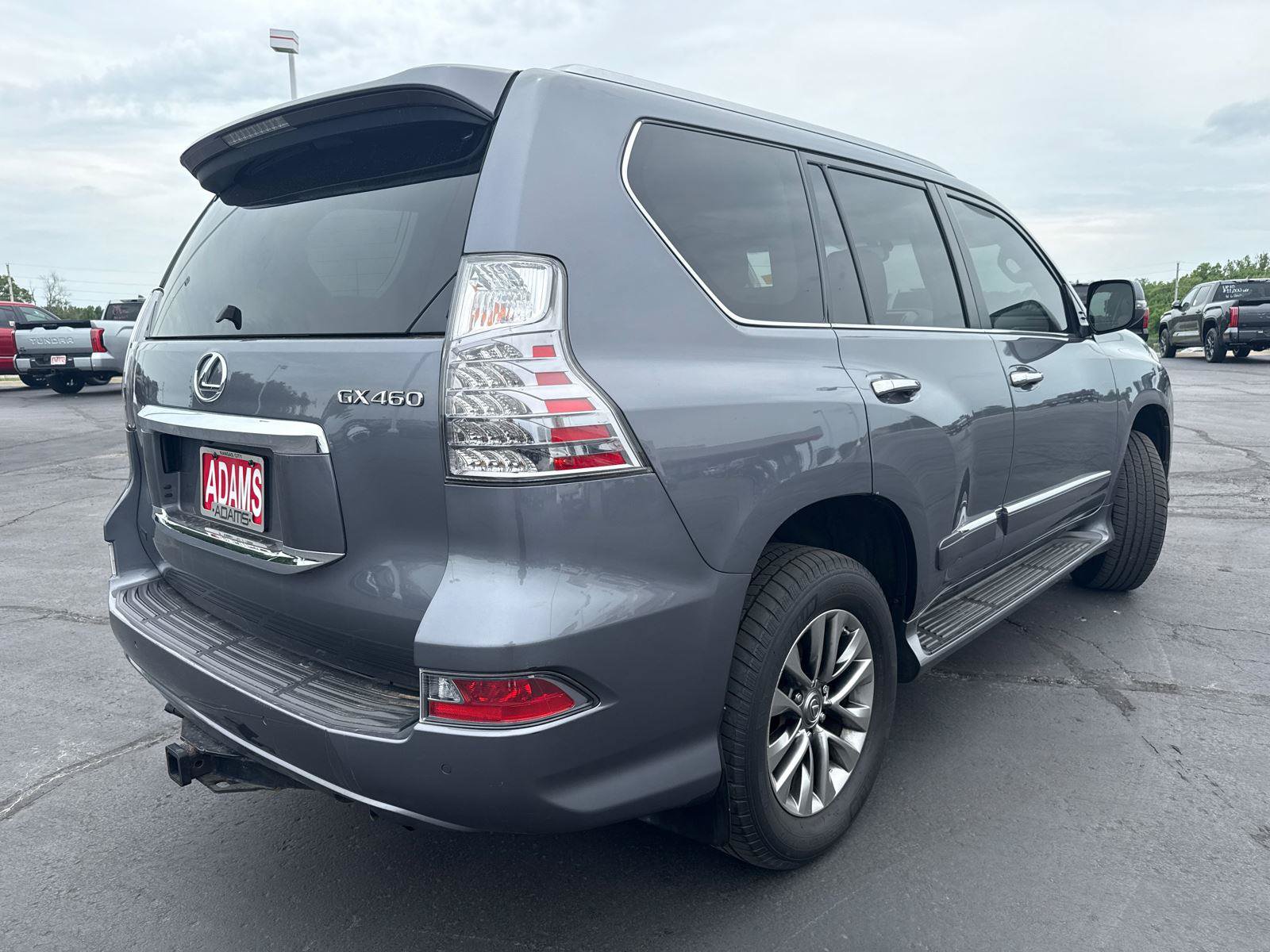 Used 2017 Lexus GX 460 Luxury w/ Preferred Accessory Package AWD/4WD image 11