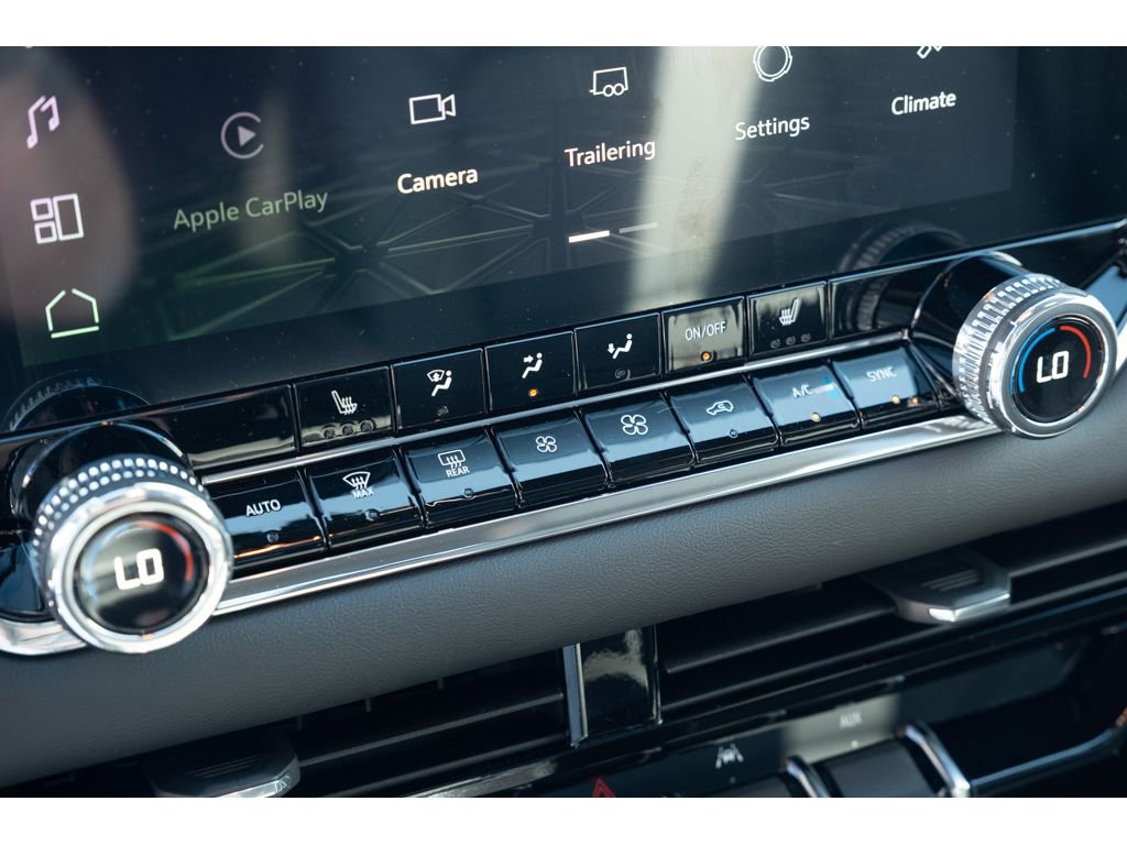 New 2026 GMC Canyon Elevation w/ Convenience Package image 27