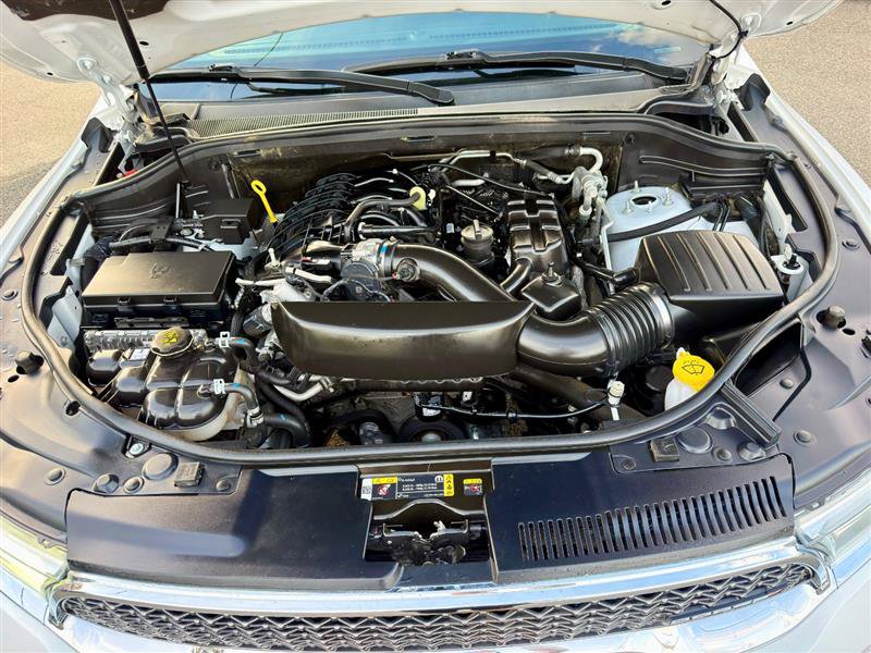 Used 2023 Dodge Durango SXT RWD image 9