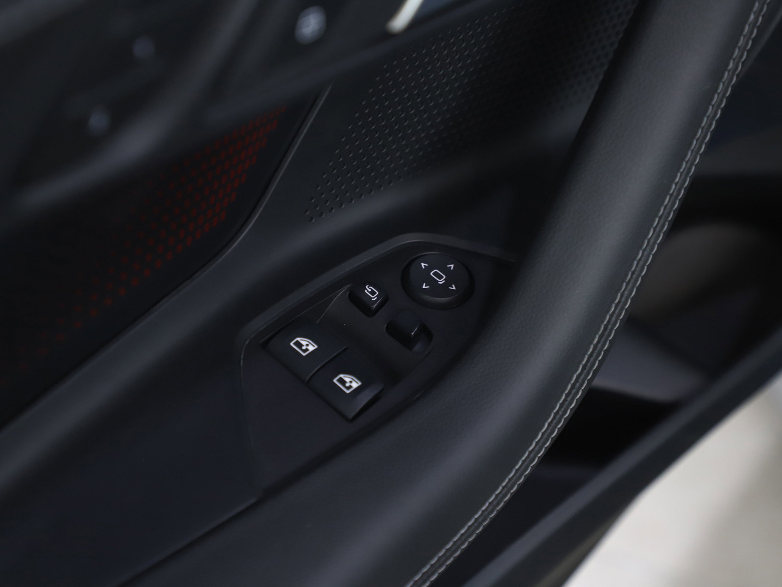 Used 2024 BMW M240i xDrive Coupe w/ Premium Package image 15