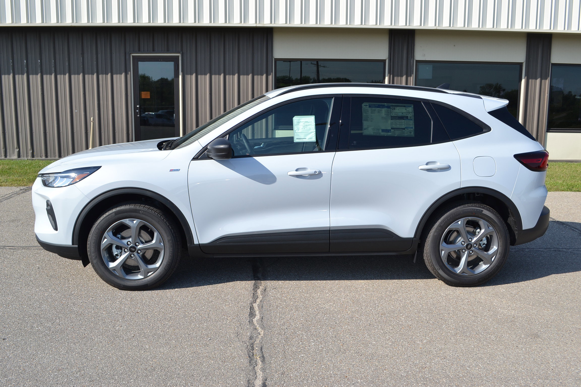 New 2025 Ford Escape ST-Line image 6