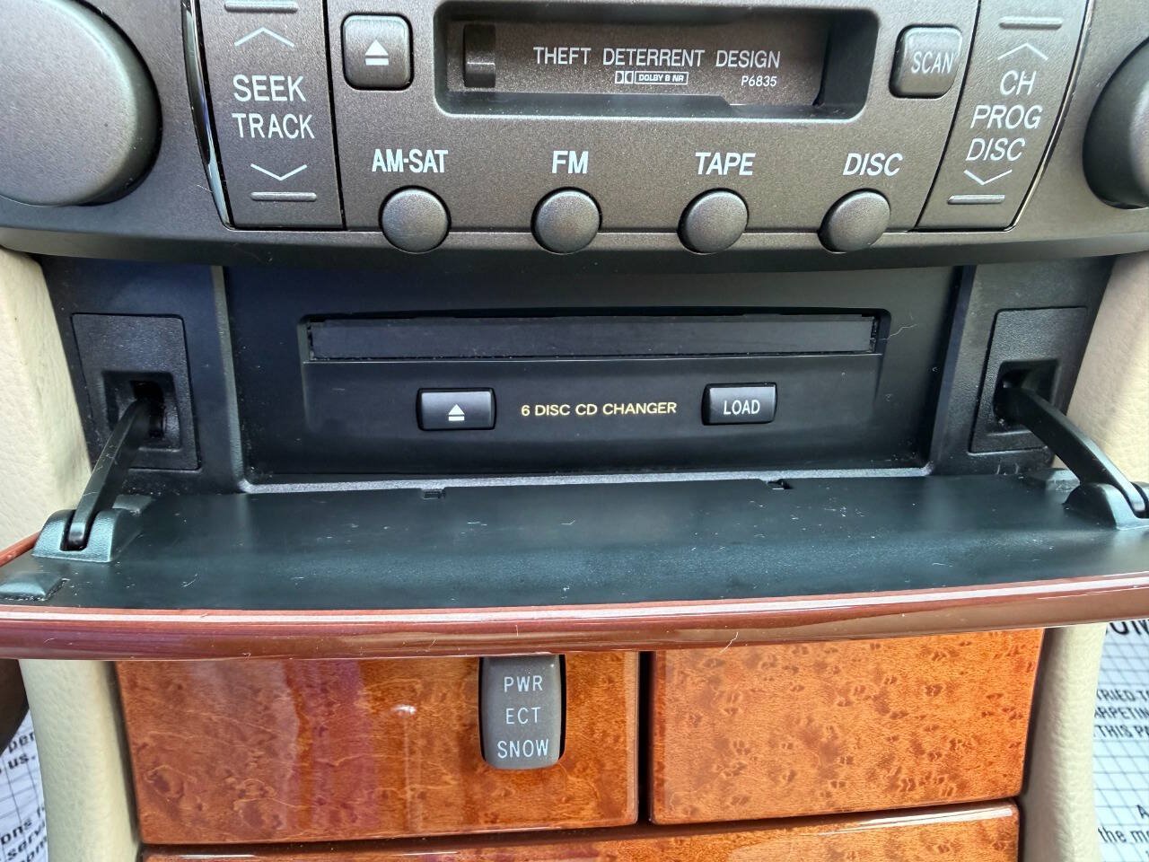 Used 2005 Lexus LS 430 w/ Modern Luxury Pkg RWD image 28