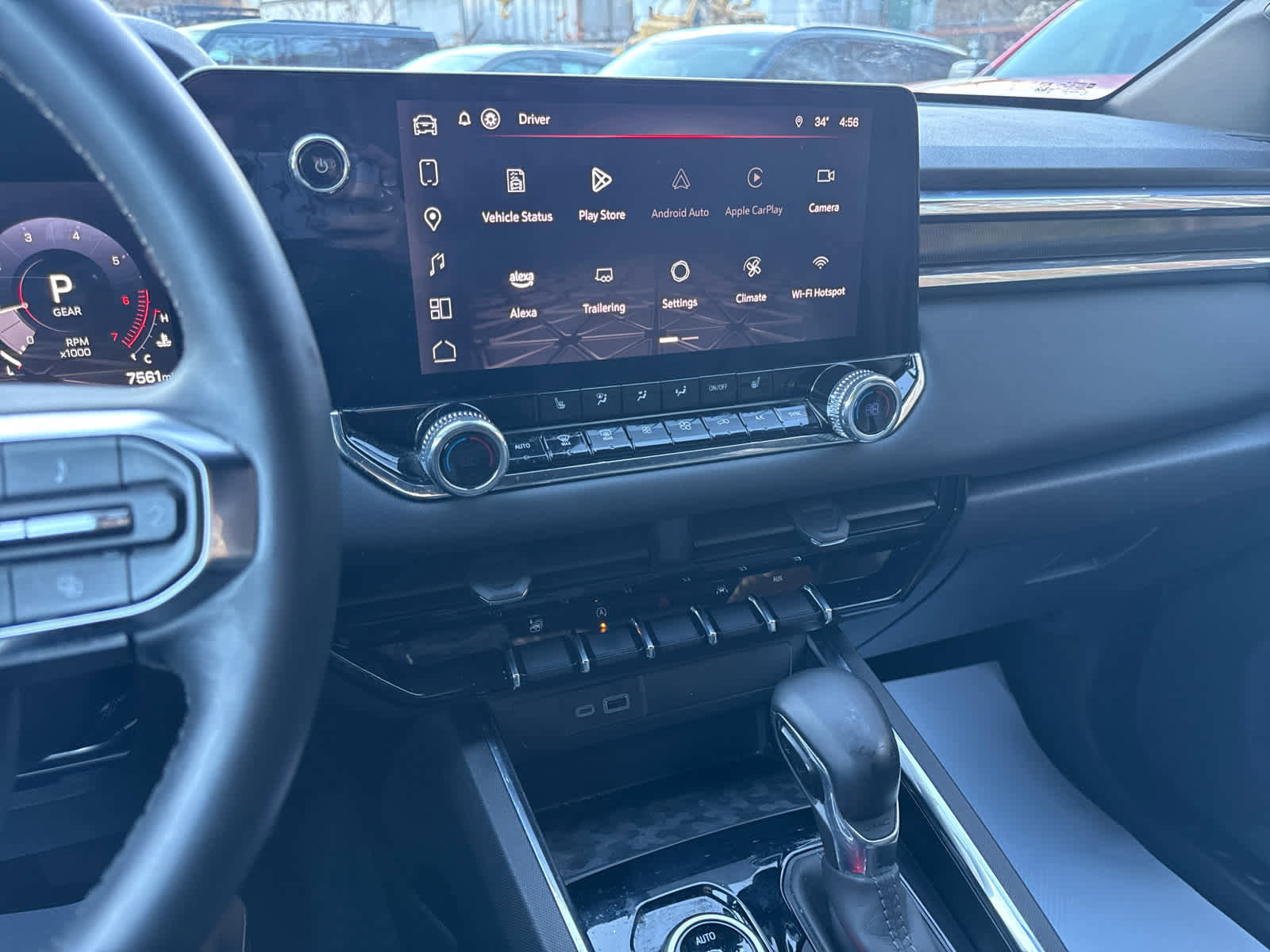 Used 2025 GMC Canyon Elevation w/ Convenience Package image 17