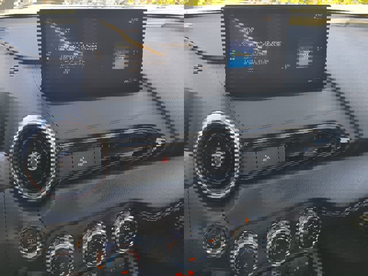 Used 2025 MAZDA MX-5 Miata Grand Touring image 16