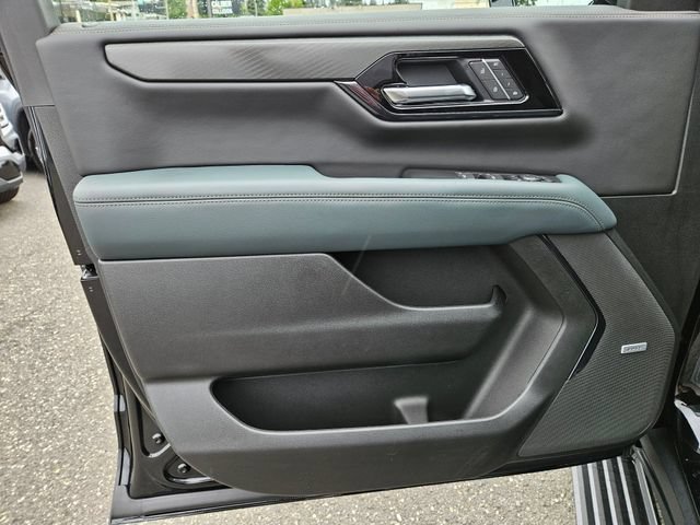New 2026 GMC Yukon AT4 w/ AT4 Premium Plus Package AWD/4WD image 28