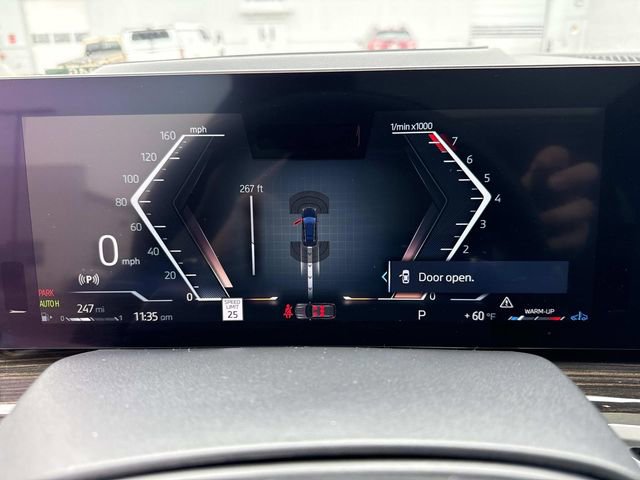 Used 2023 BMW X7 xDrive40i w/ Premium Package image 27