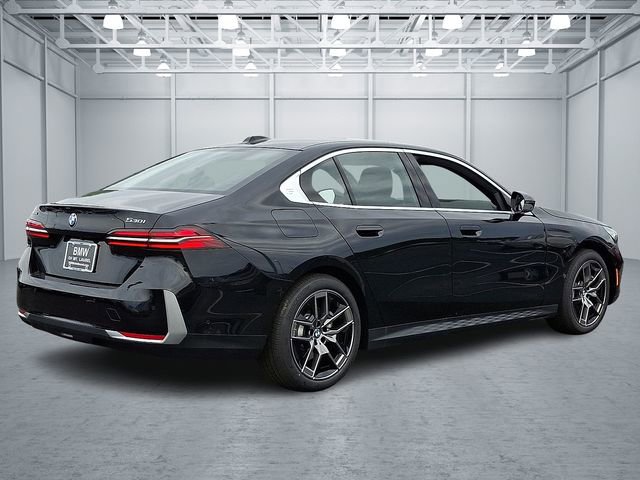 Certified 2026 BMW 530i xDrive w/ Premium Package image 4