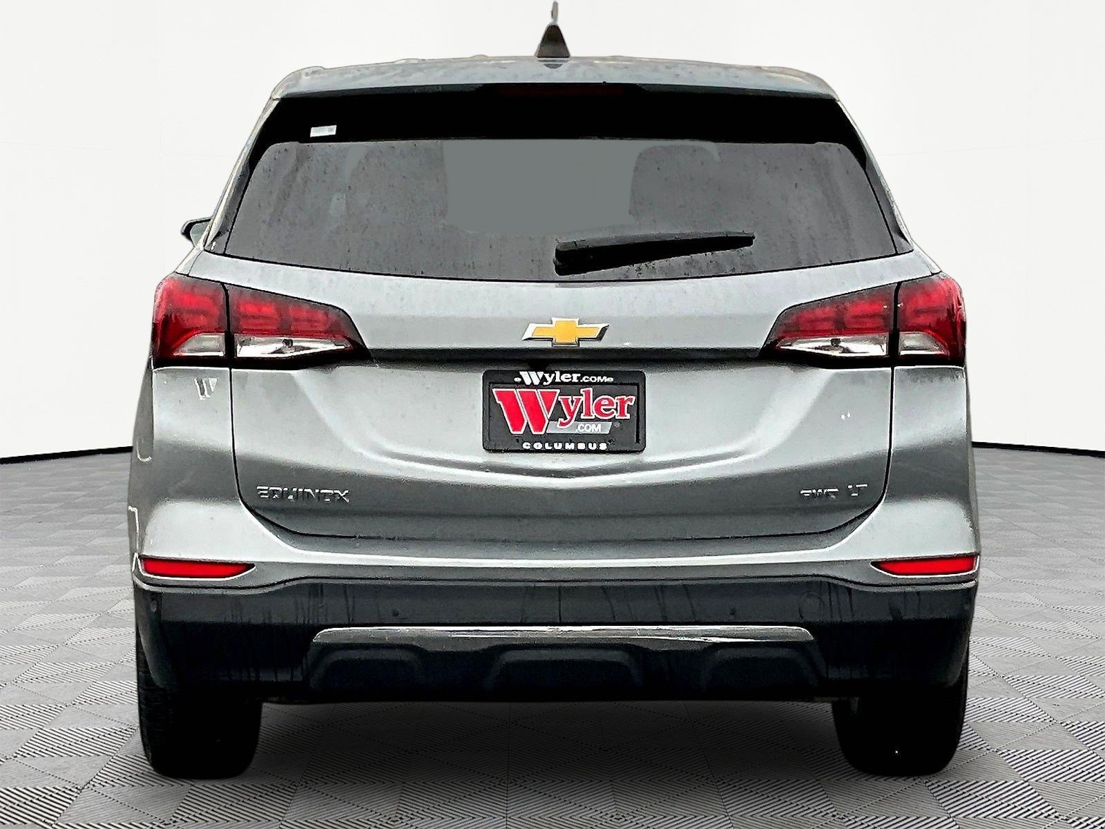 Used 2023 Chevrolet Equinox LT AWD/4WD image 5