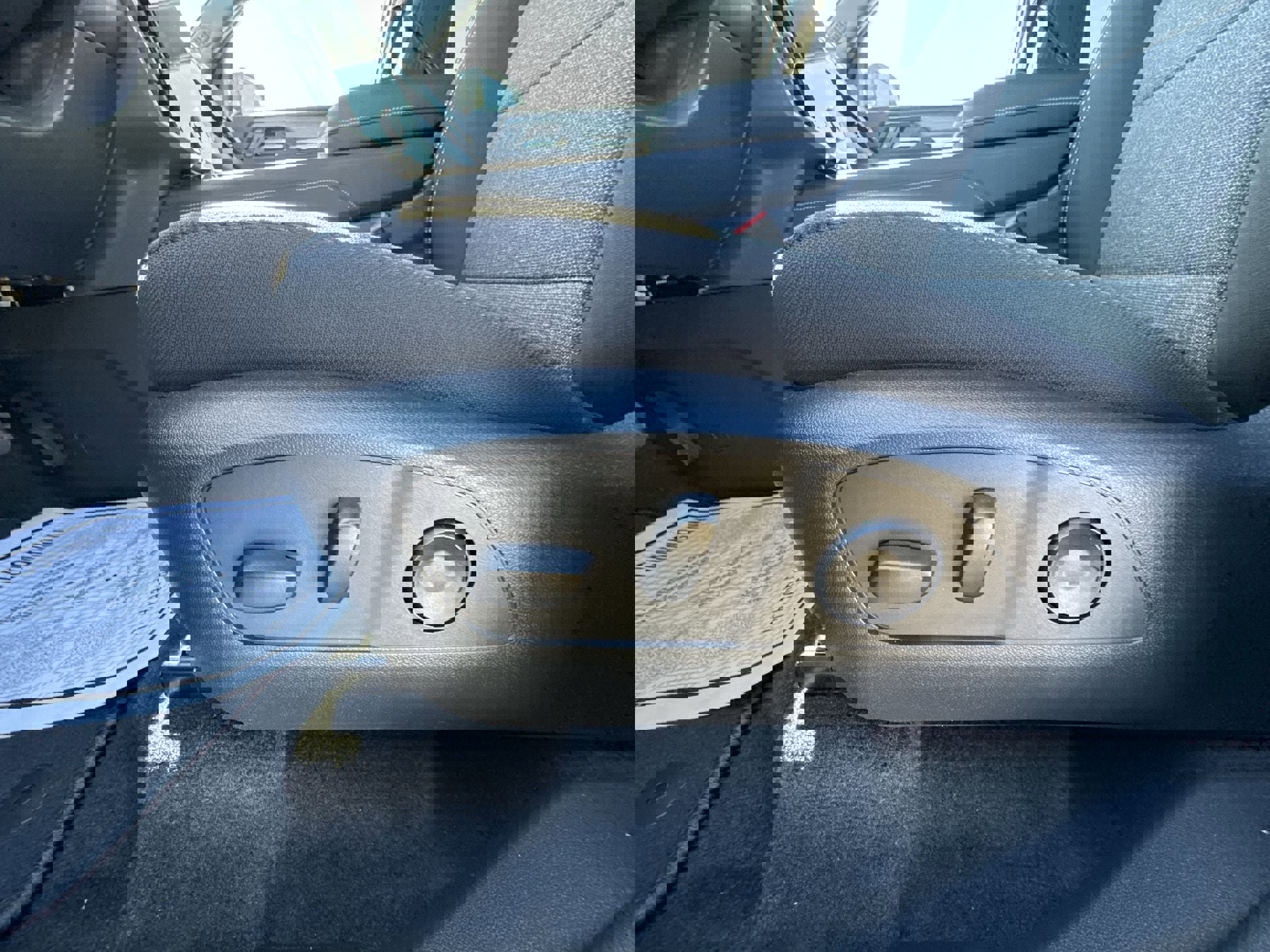 New 2025 GMC Acadia Elevation w/ Super Cruise Package image 19