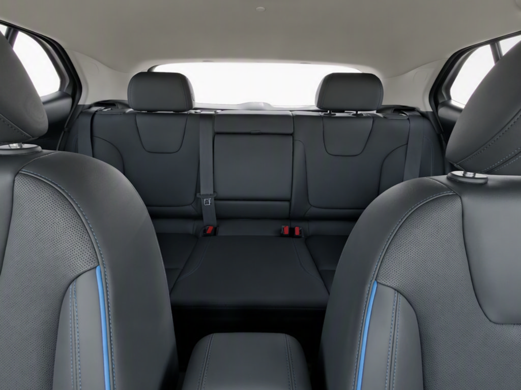 Used 2025 Buick Encore GX Sport Touring w/ Comfort Package FWD image 18