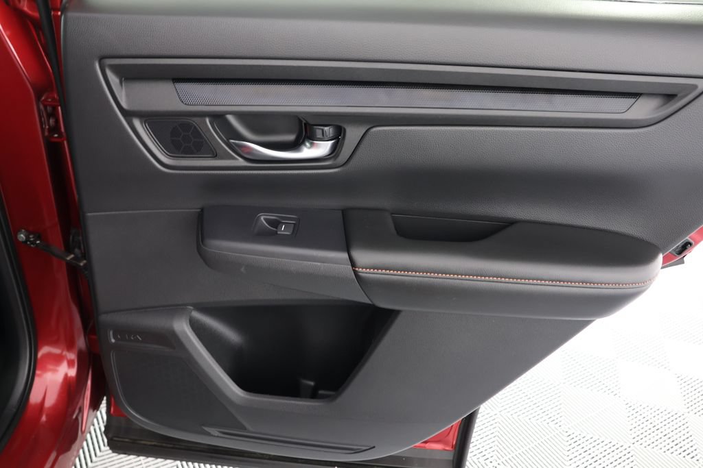 Used 2025 Honda CR-V Sport-L image 28