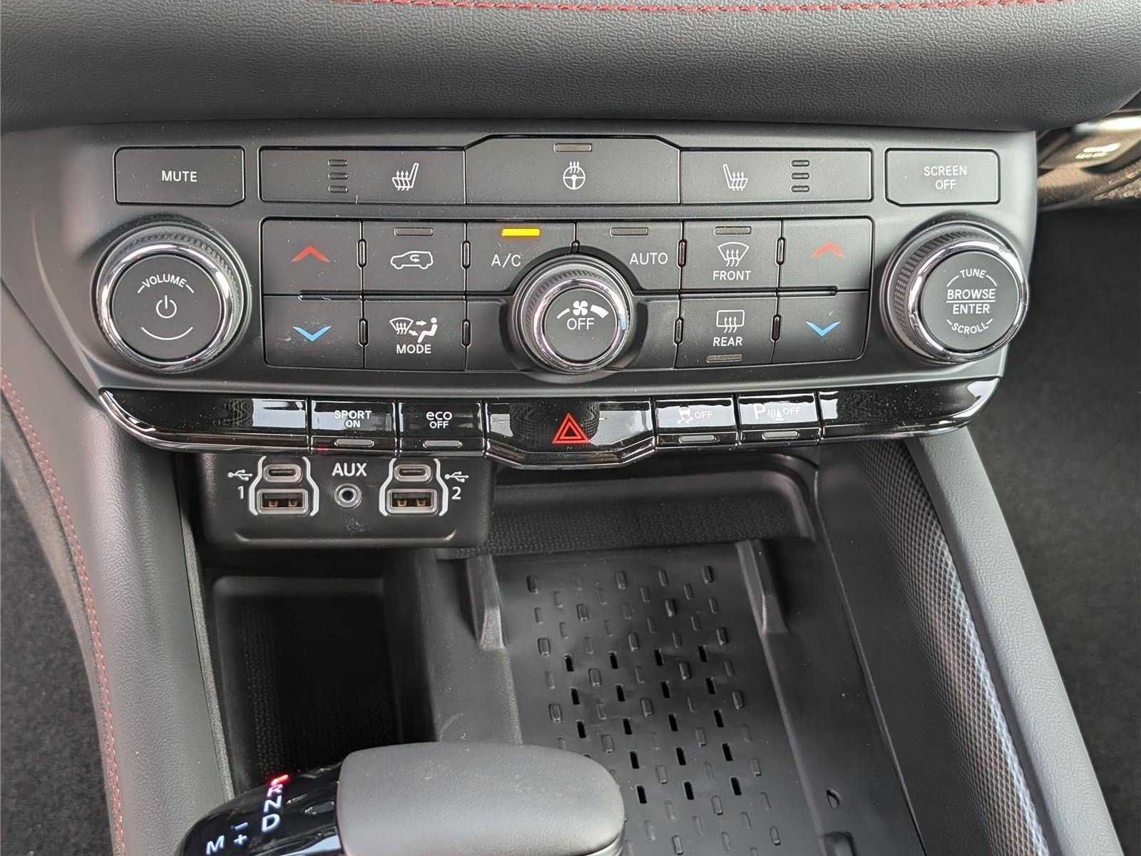 New 2026 Dodge Durango GT w/ Blacktop Package AWD/4WD image 24