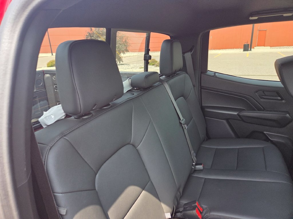 Certified 2026 Chevrolet Colorado Trail Boss AWD/4WD image 39