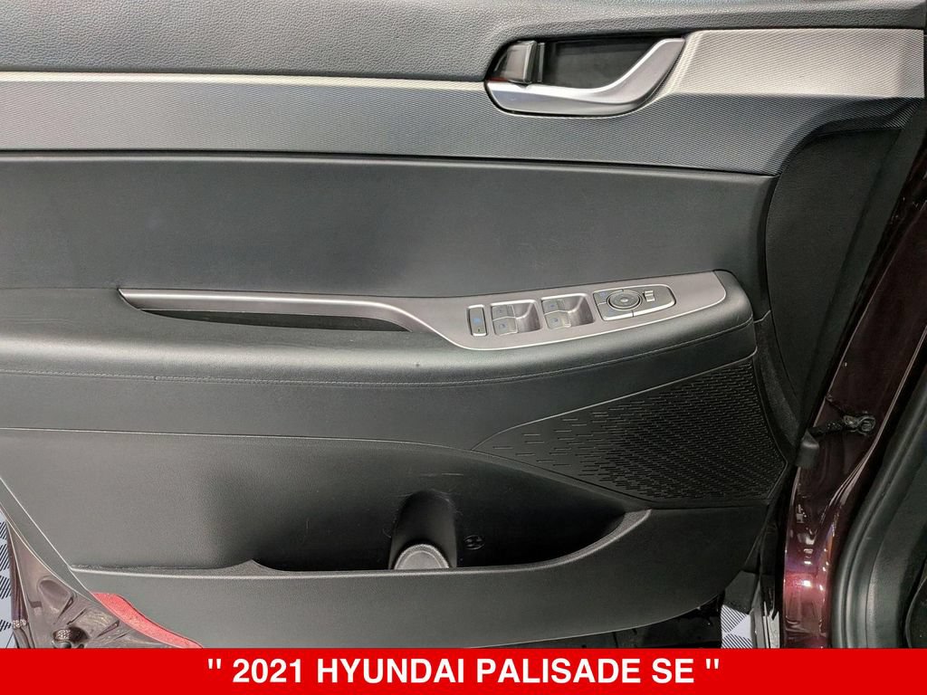 Used 2021 Hyundai Palisade SE AWD/4WD image 14