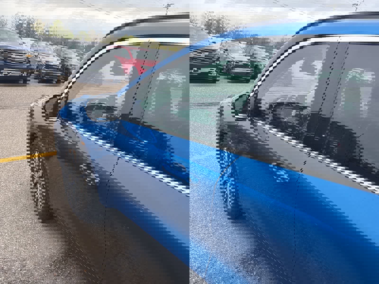 Used 2021 Ford Escape Titanium FWD image 15