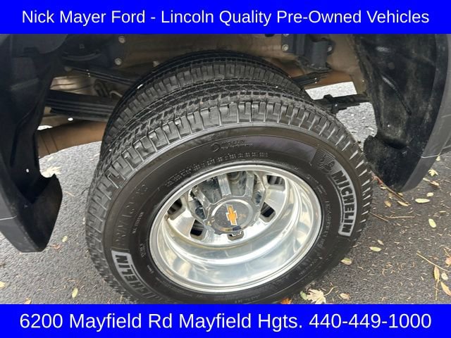 Used 2024 Chevrolet Silverado 3500 LTZ w/ LTZ Convenience Package image 25