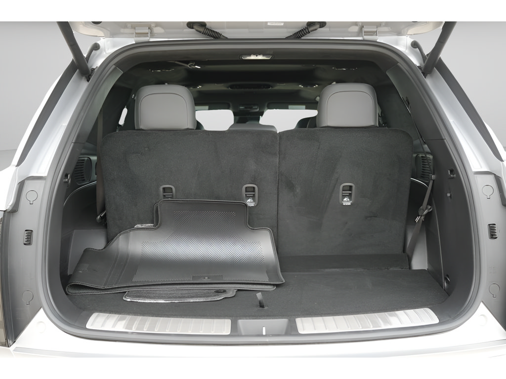 Used 2026 Hyundai Palisade Calligraphy AWD/4WD image 12