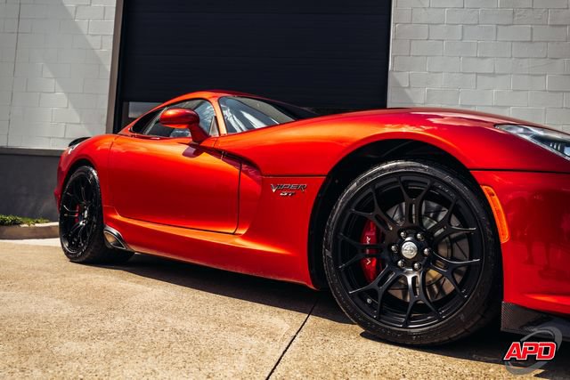 Used 2015 Dodge Viper w/ Quick Order Package 22J GT RWD image 30