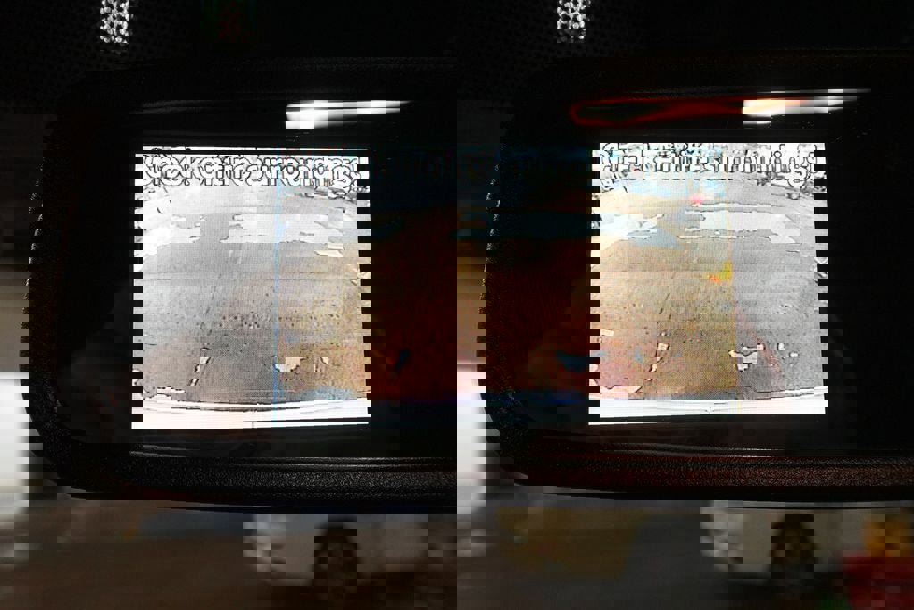 Used 2025 Mercedes-Benz Sprinter 2500 image 17