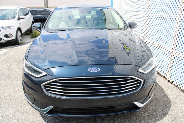 Used 2020 Ford Fusion SEL image 2