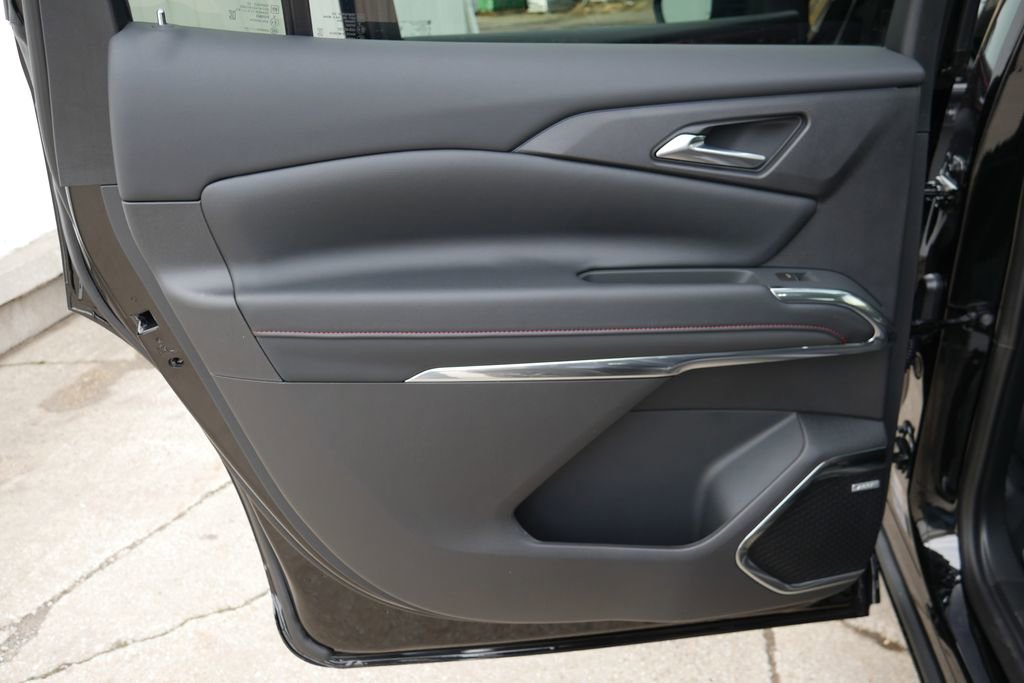 New 2026 Chevrolet Traverse RS image 35