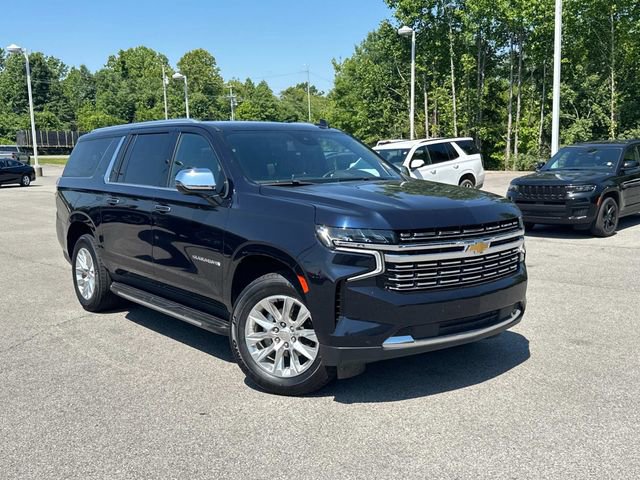Used 2024 Chevrolet Suburban Premier AWD/4WD image 2