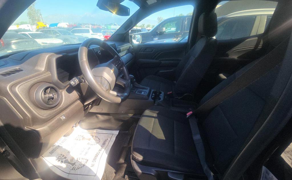 Used 2023 Chevrolet Colorado W/T image 5