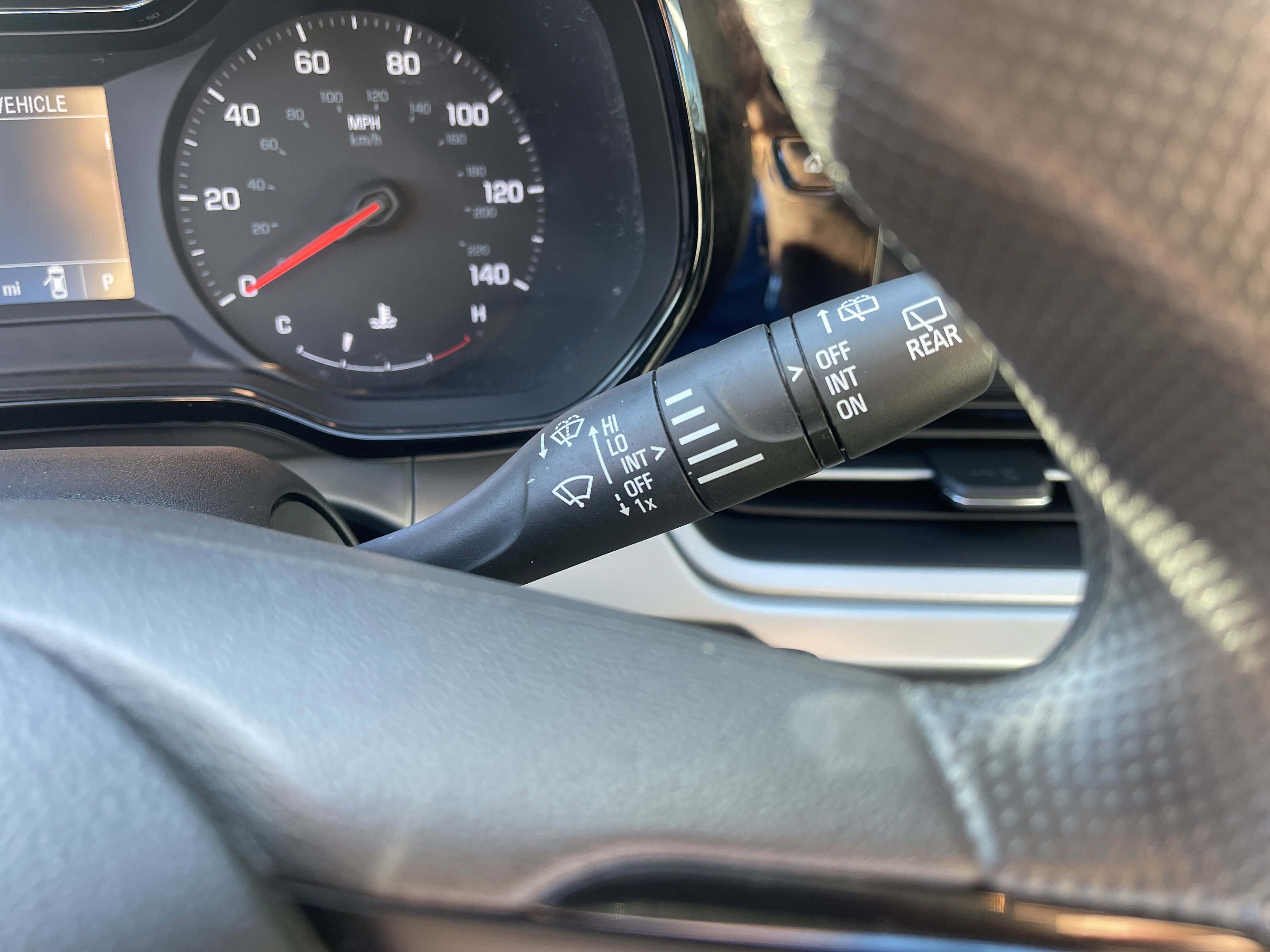 Used 2024 Chevrolet Trax LS w/ LS Convenience Package image 16