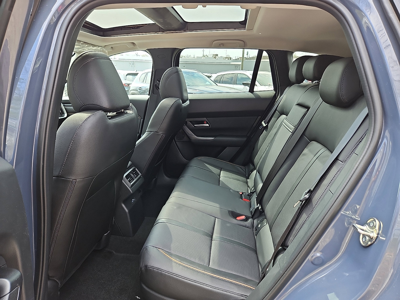 New 2026 MAZDA CX-50 AWD 2.5 Hybrid w/ Weather Package image 8