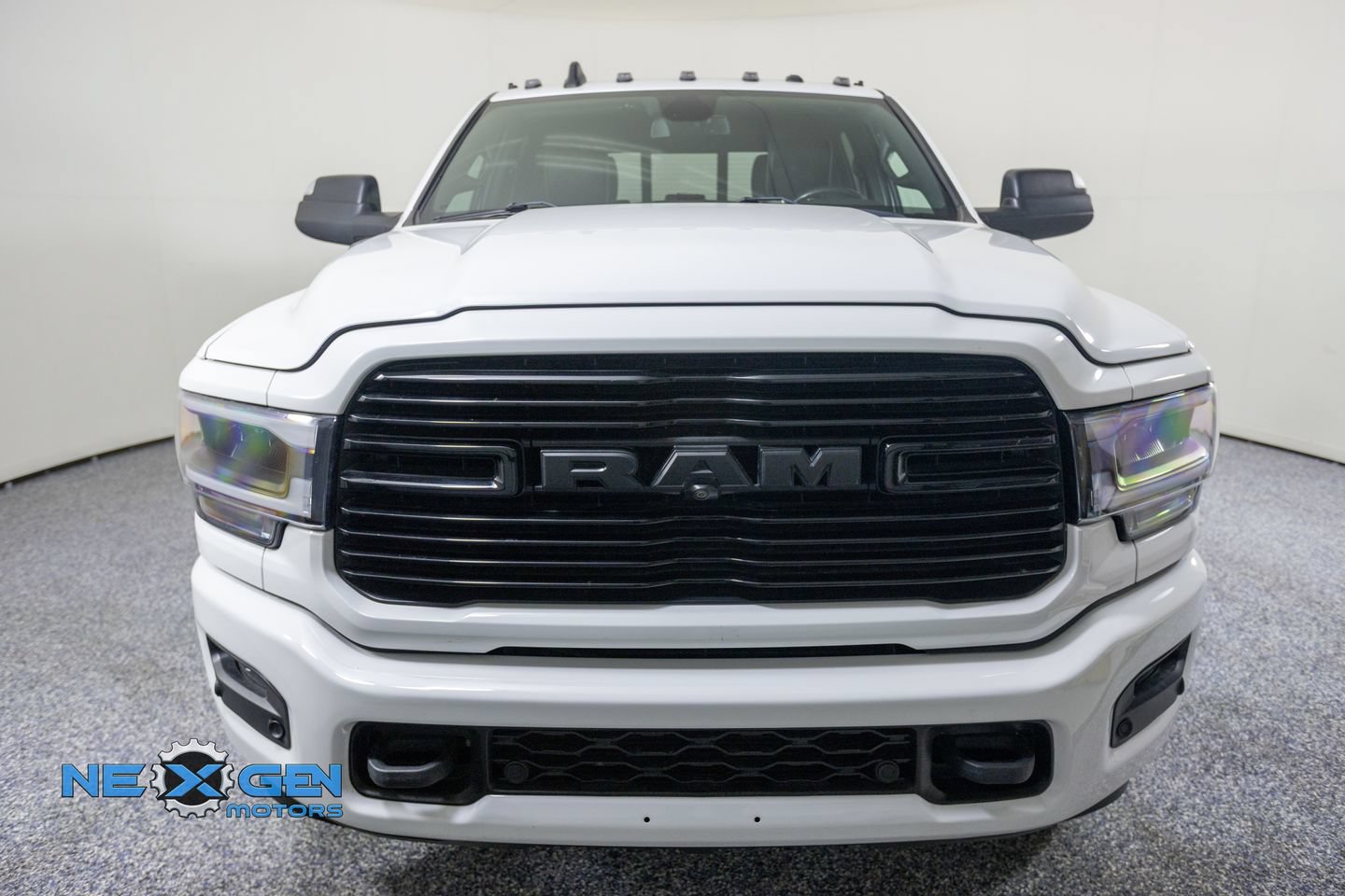 Used 2021 RAM 3500 Laramie AWD/4WD image 2