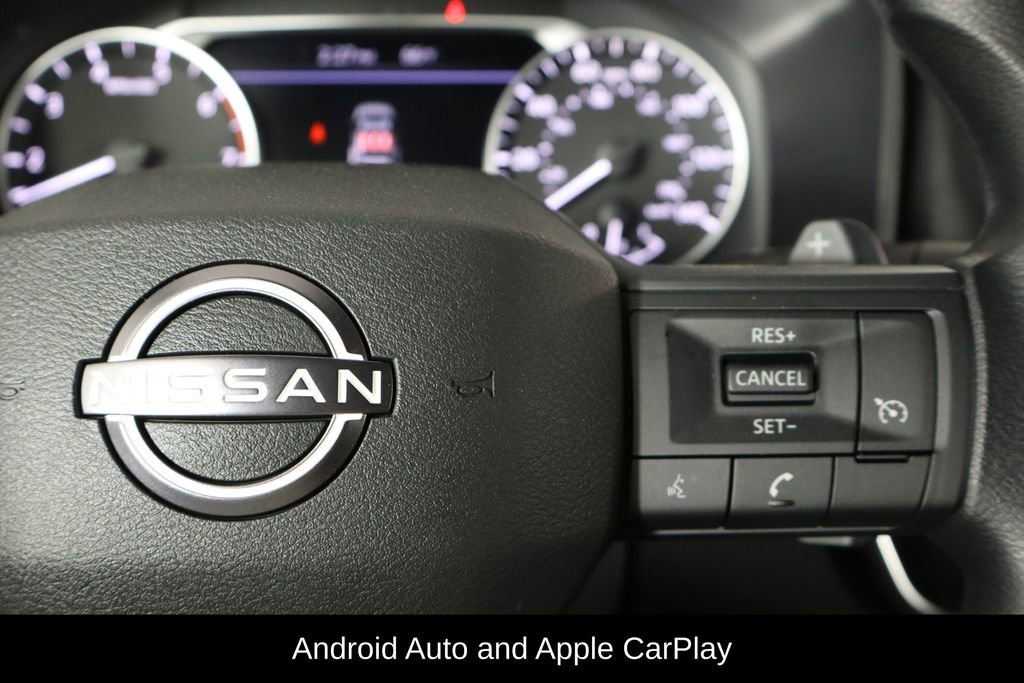 Used 2025 Nissan Rogue S image 10