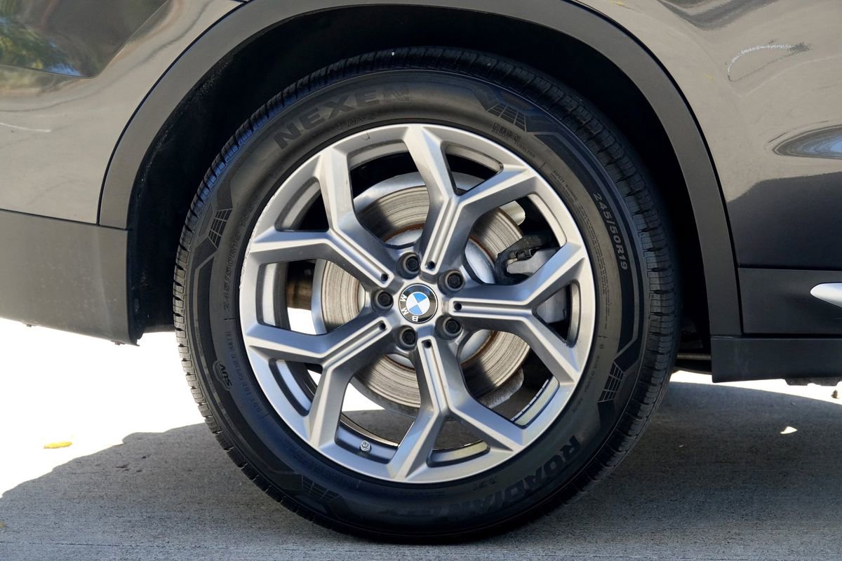 Used 2020 BMW X3 xDrive30i w/ Premium Package image 29