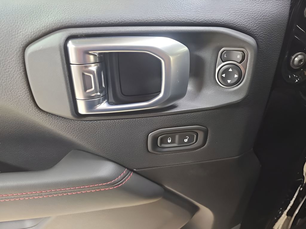 New 2026 Jeep Wrangler Unlimited Rubicon image 12