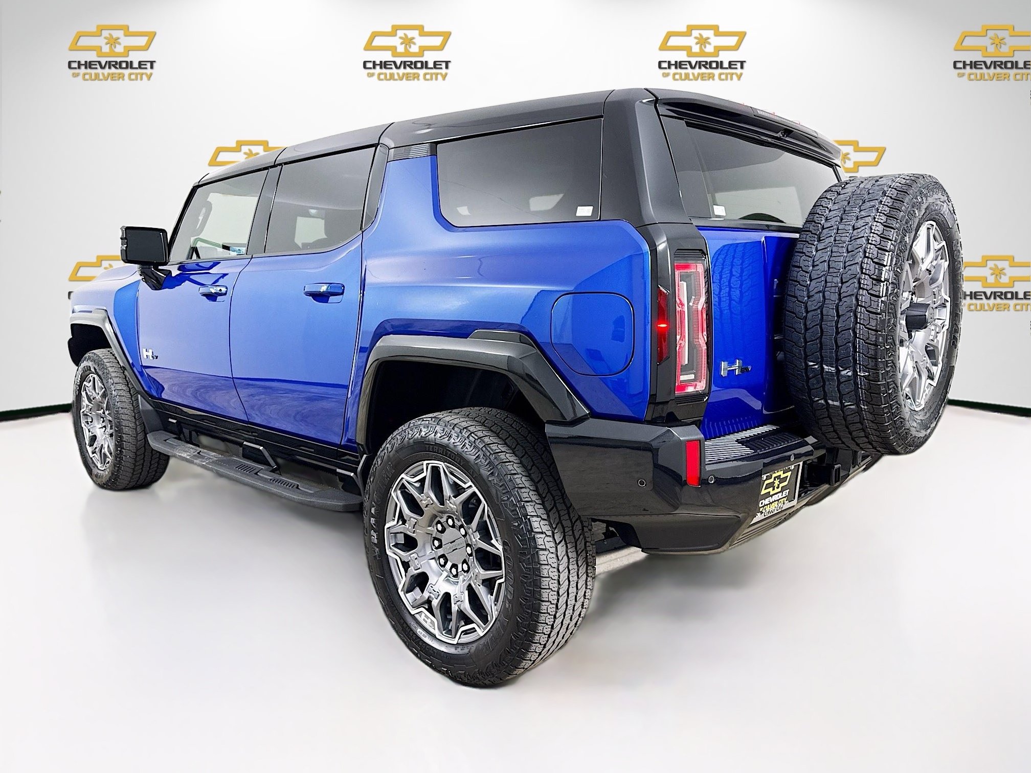 Used 2024 GMC Hummer EV 3X AWD/4WD image 6
