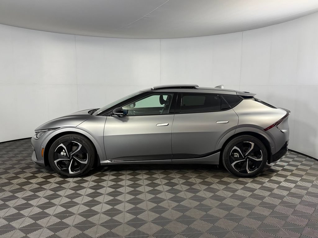 Used 2024 Kia EV6 GT-Line w/ GT-Line White Seat Package AWD/4WD image 11