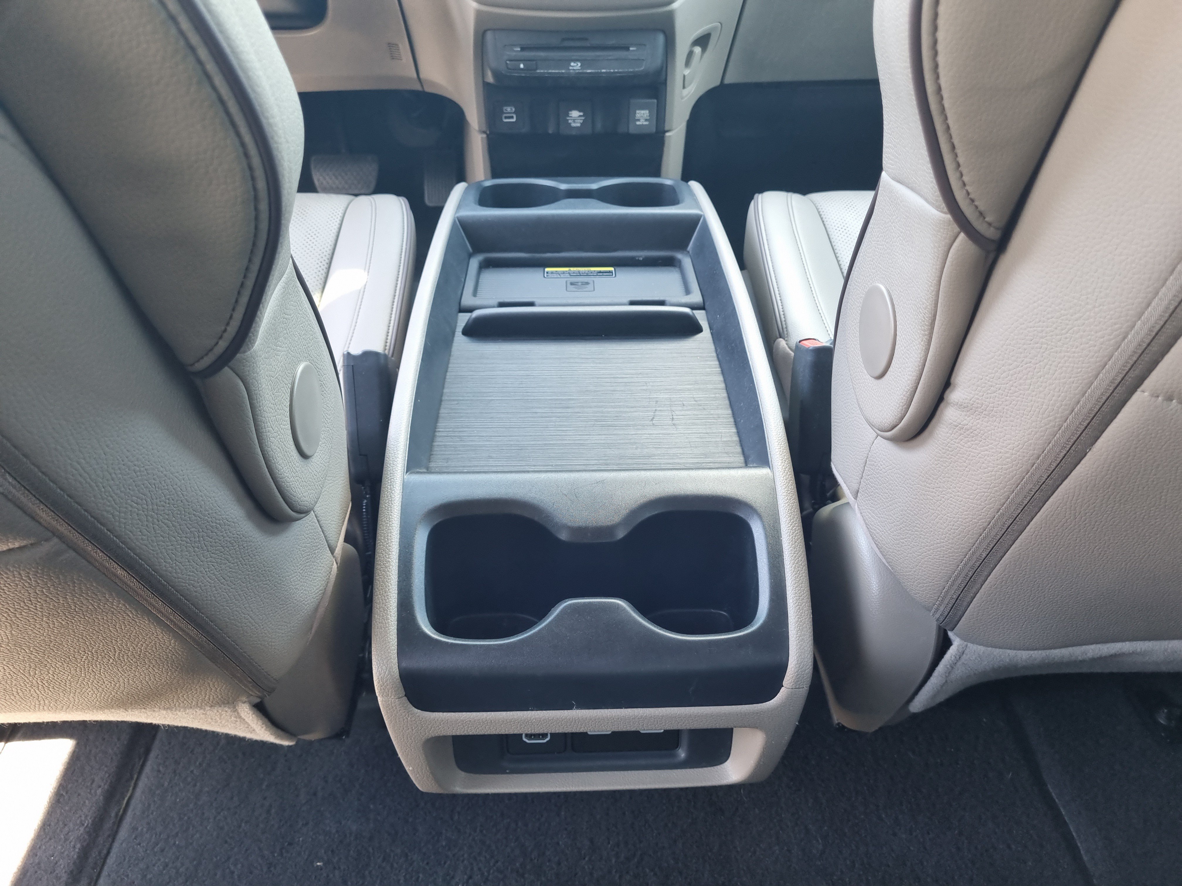 Used 2022 Honda Odyssey Elite image 21