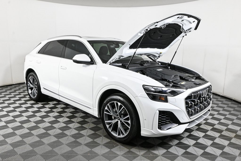 New 2025 Audi Q8 Premium image 35